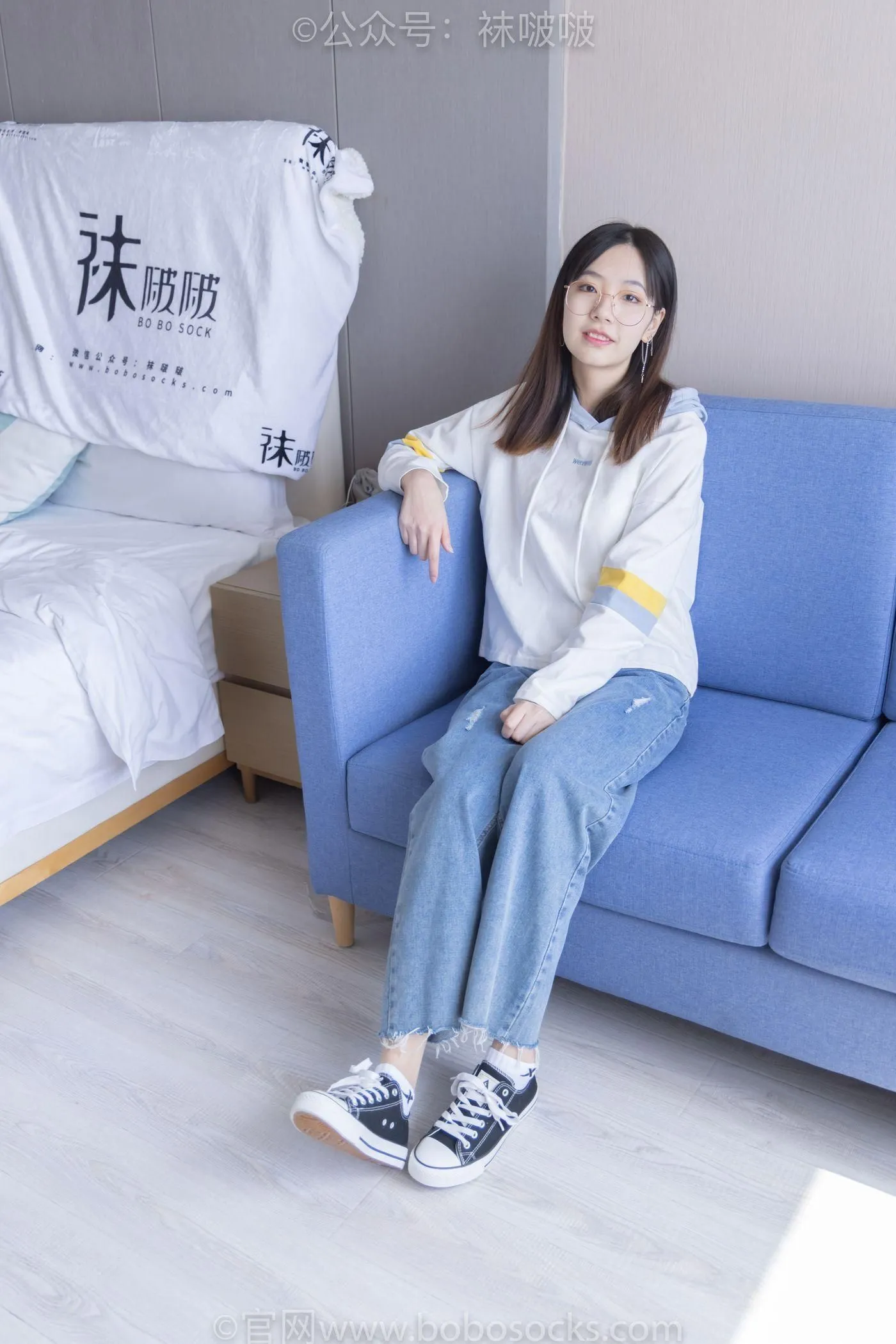 [BoBoSocks袜啵啵]NO.080 小甜豆-帆布鞋、白棉袜、肉丝（花絮版） [140P]插图4